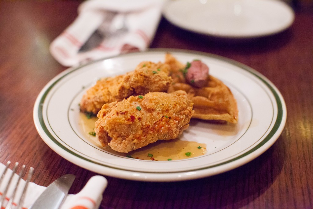 harlem,red,rooster,fried,chicken,and,waffles,
