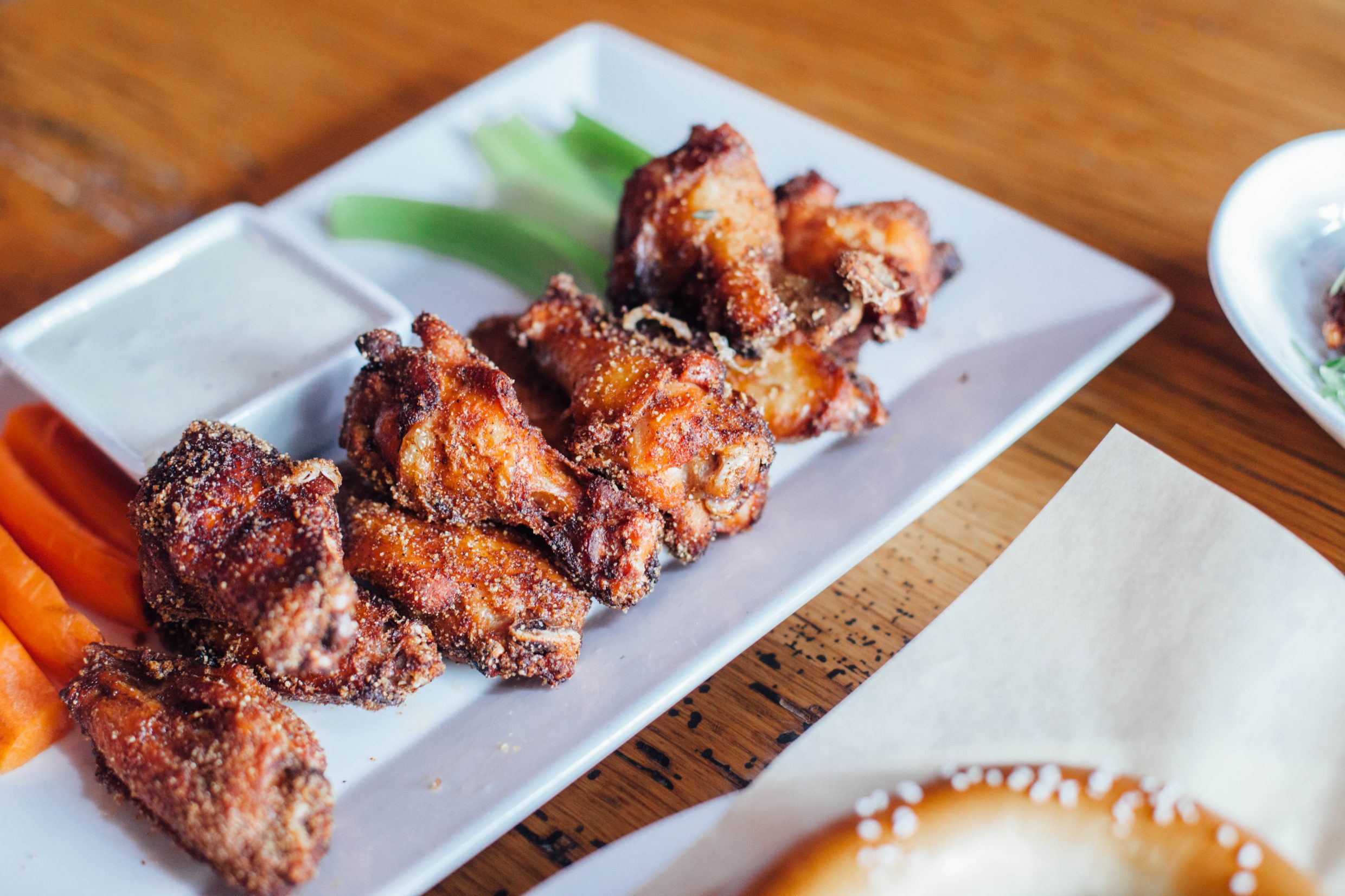 City Tap House - 10 Spice Wings | A weekend in Washington, D.C. | Travel and Food Guide