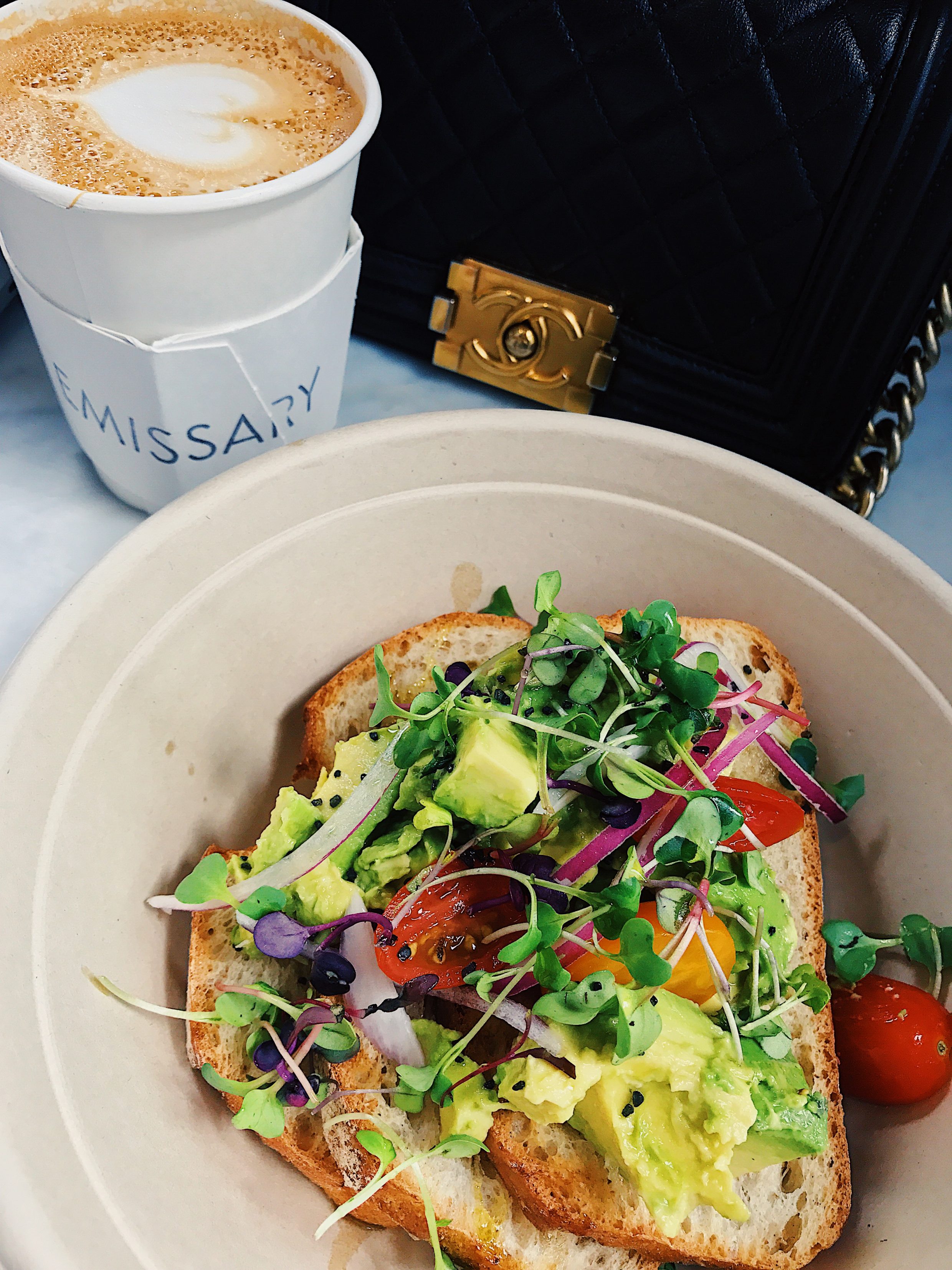 Emissary - Avocado Toast | A weekend in Washington, D.C. | Travel and Food Guide