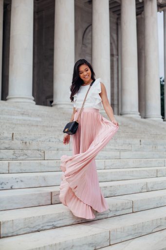 Elegance :: Pleated Maxi Skirt at the Jefferson Memorial - Color & Chic