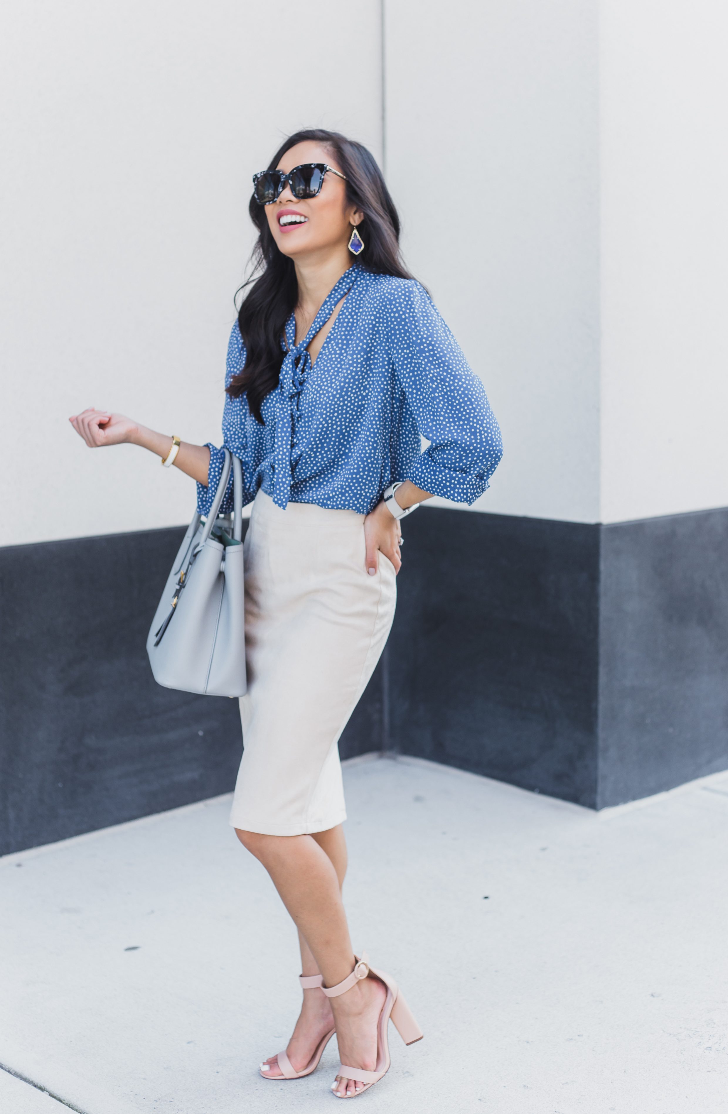 COLOR & CHIC | Work wear with blue polka dots and suede