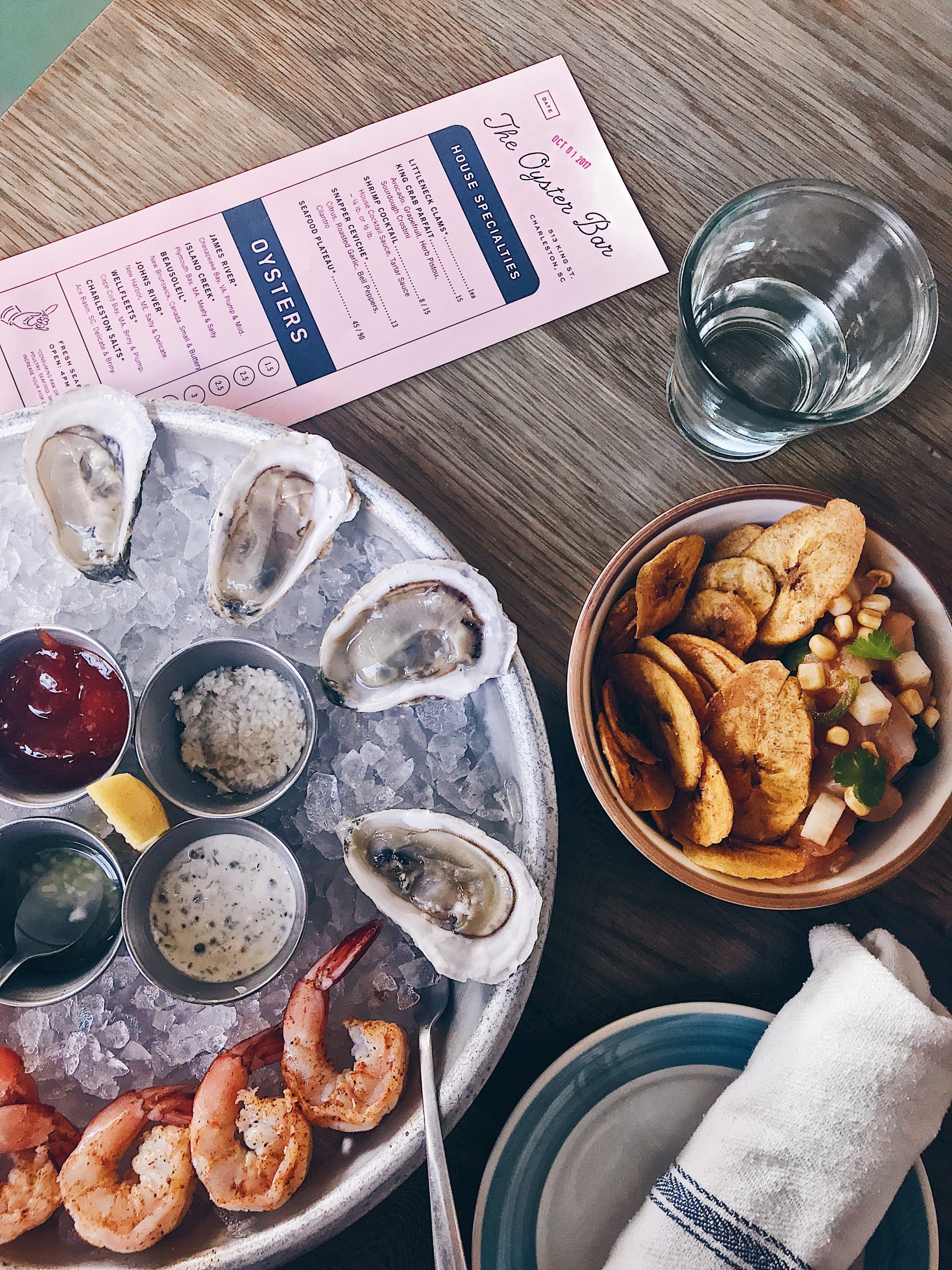 The Darling Oyster Bar :: Color & Chic Travel Guide for Charleston