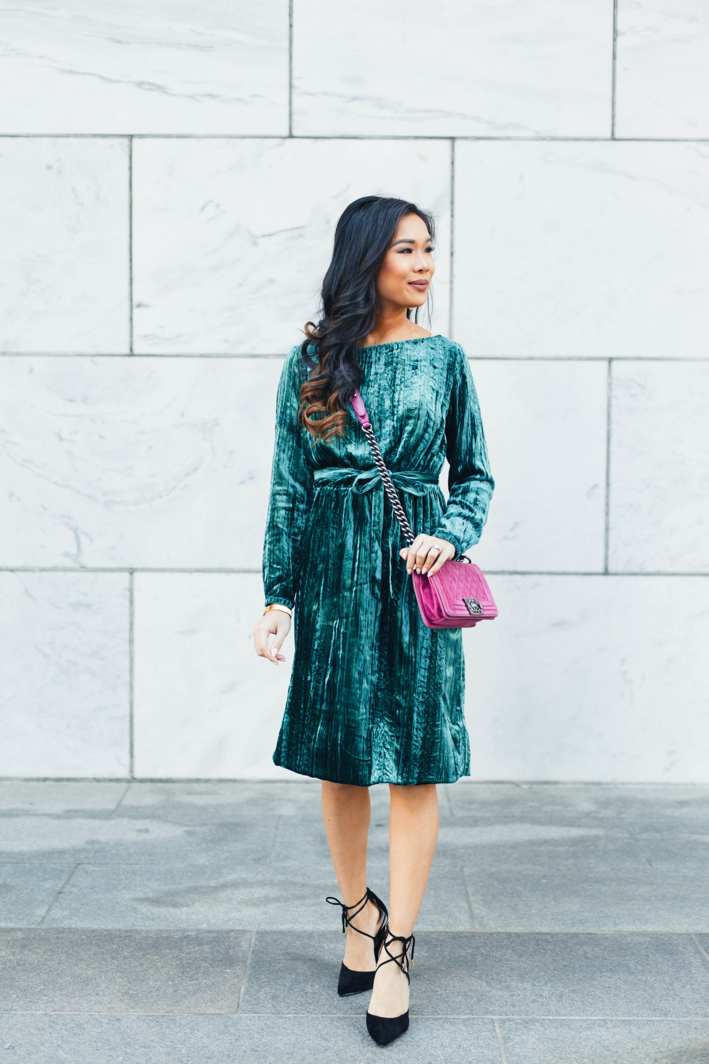 Holiday Style with Lulus :: Green Velvet Midi Dress & More - Color & Chic