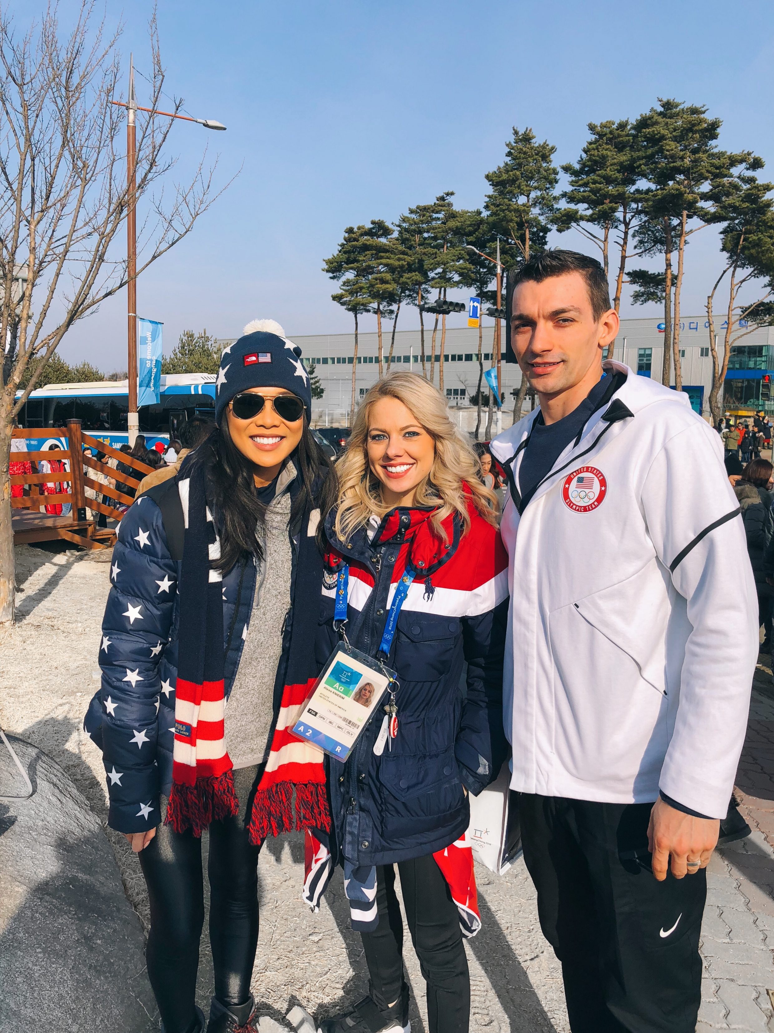Hoang-Kim with Team USA Pair Team Alexa Scimeca Knierim and Chris Knierim at the 2018 Winter Olympics