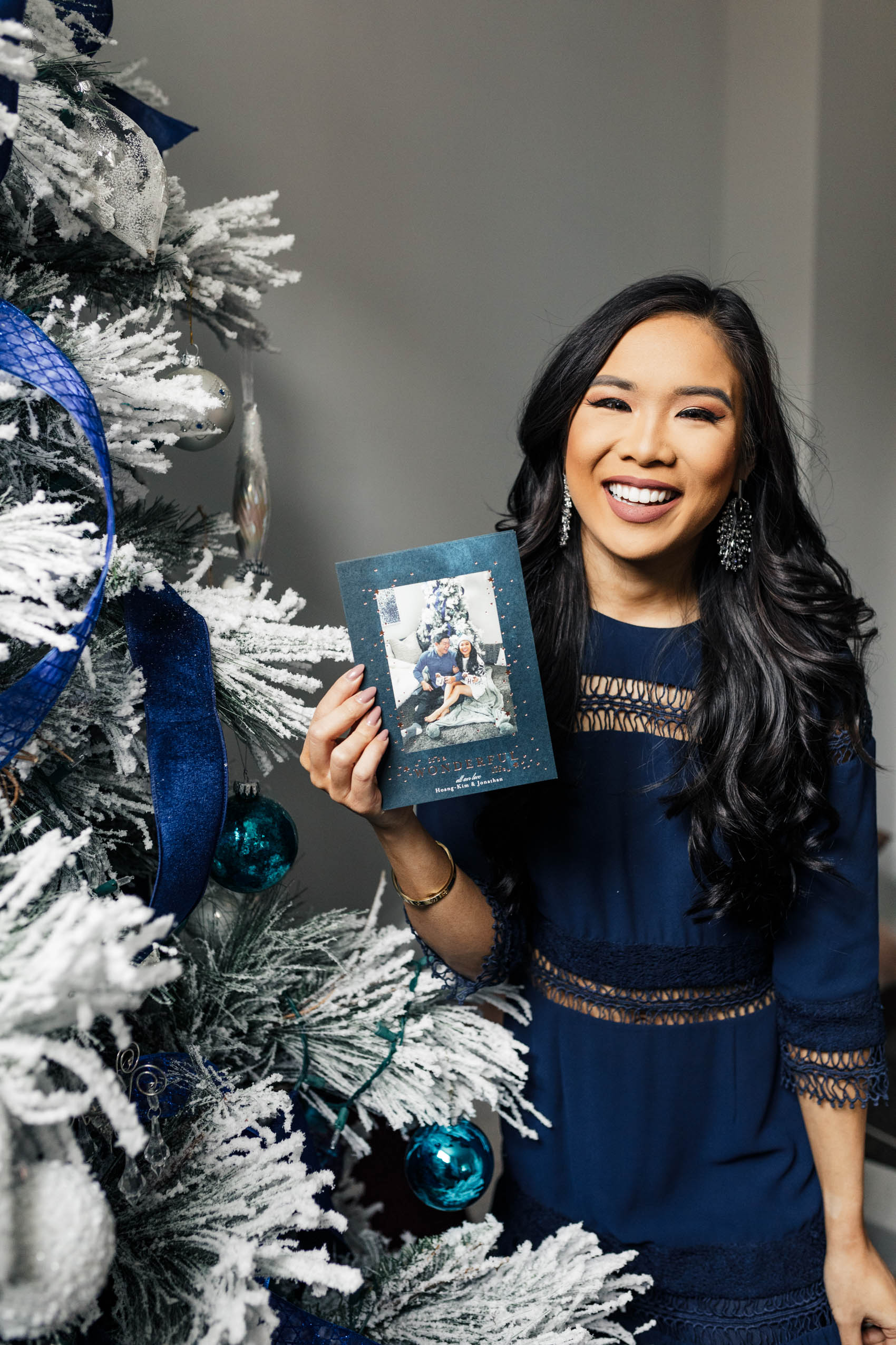 Blogger Hoang-Kim shares her personalized Christmas cards from minted