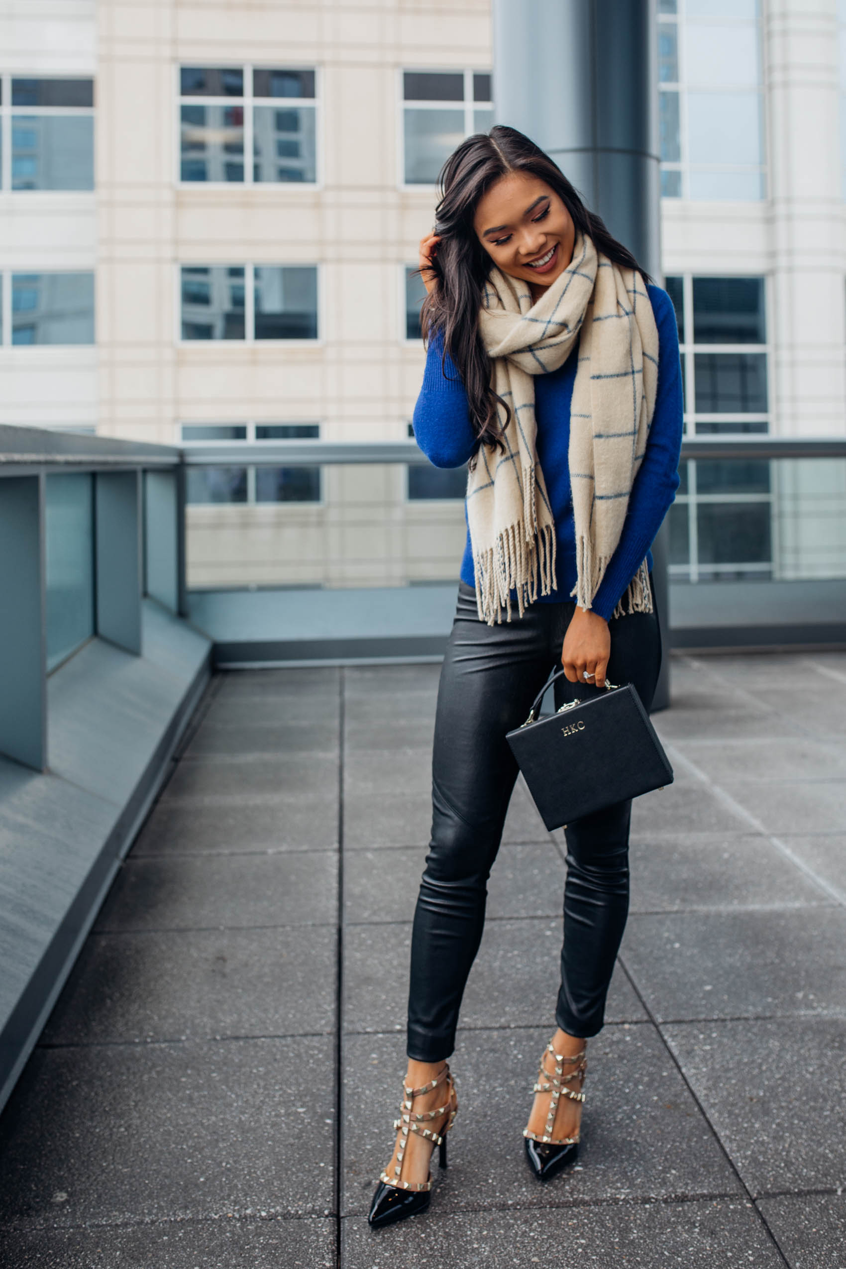 How to dress up a winter outfit with heels