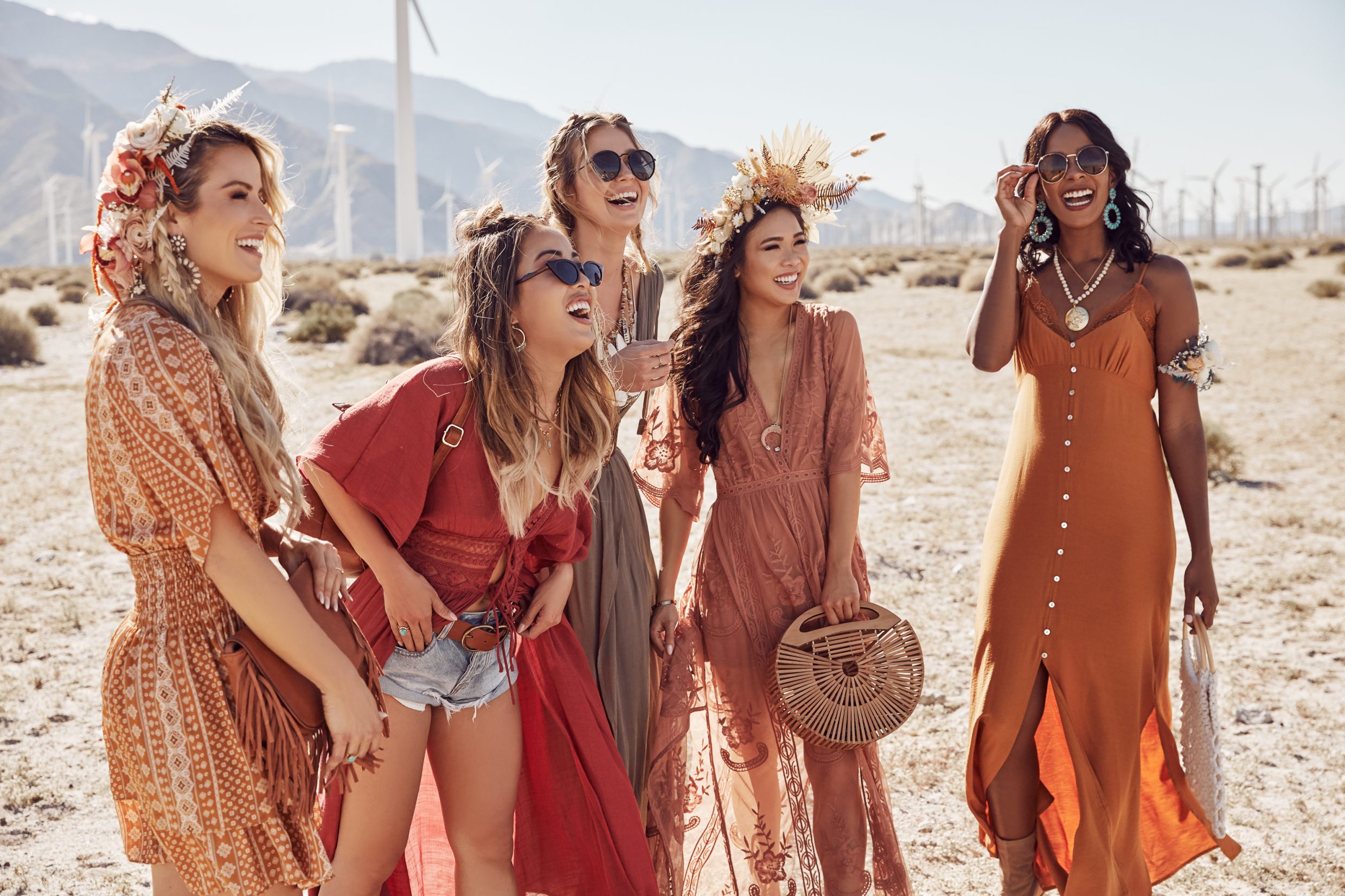 VICI Vibes :: Palm Springs Coachella-Inspired Outfits - Color & Chic