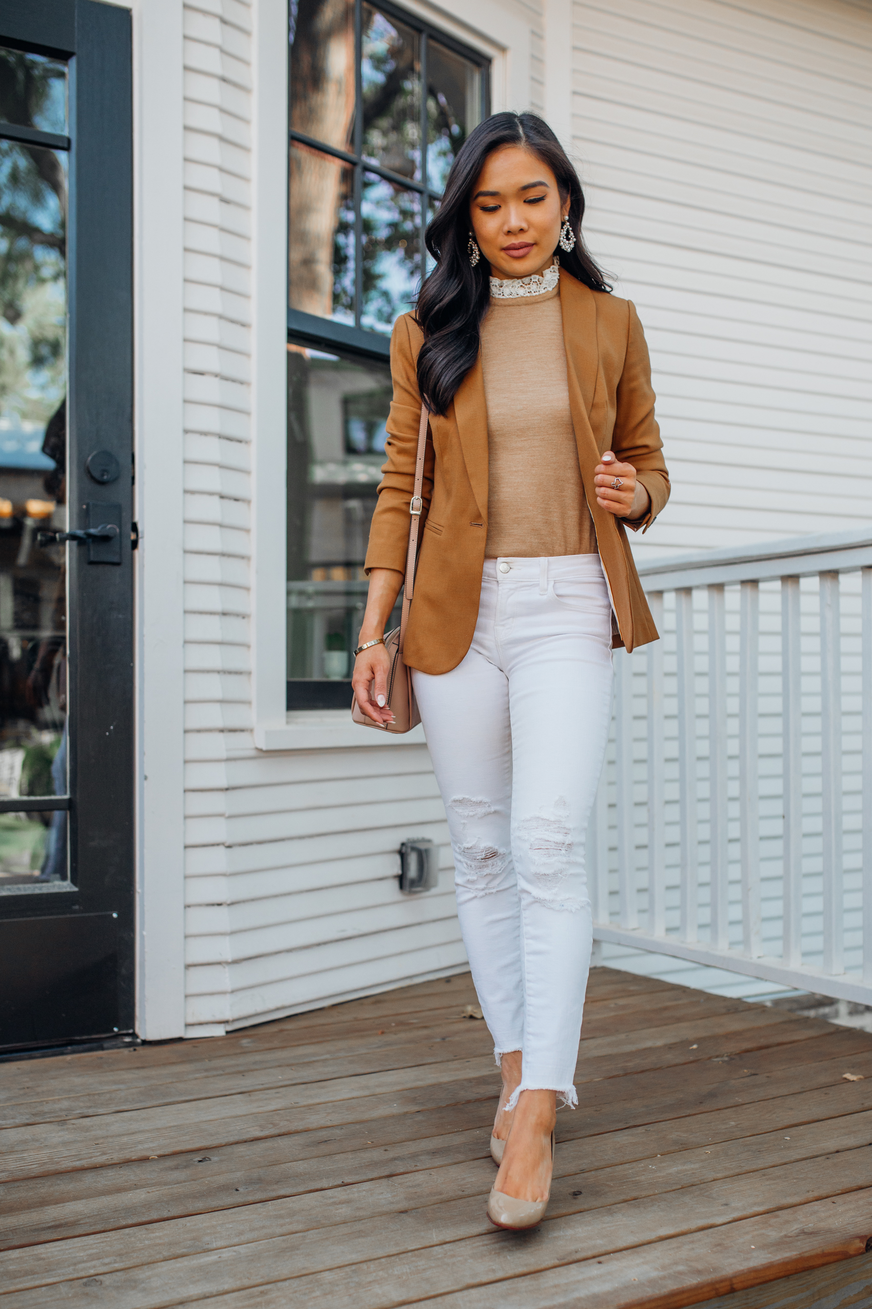 Petite blogger shares a brown blazer outfit from JCrew