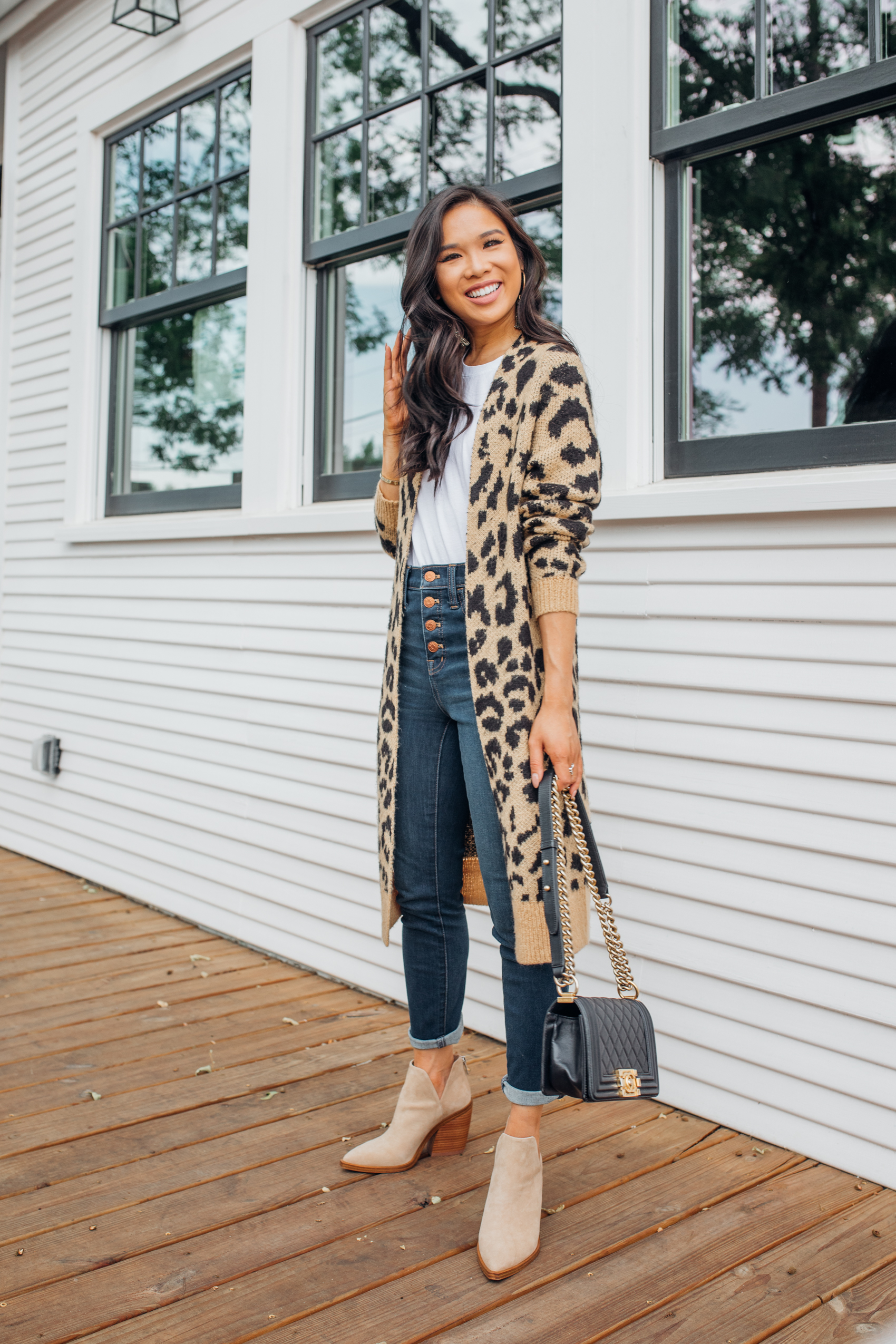Blogger Hoang-Kim shares a $30 leopard cardigan perfect for fall outfits
