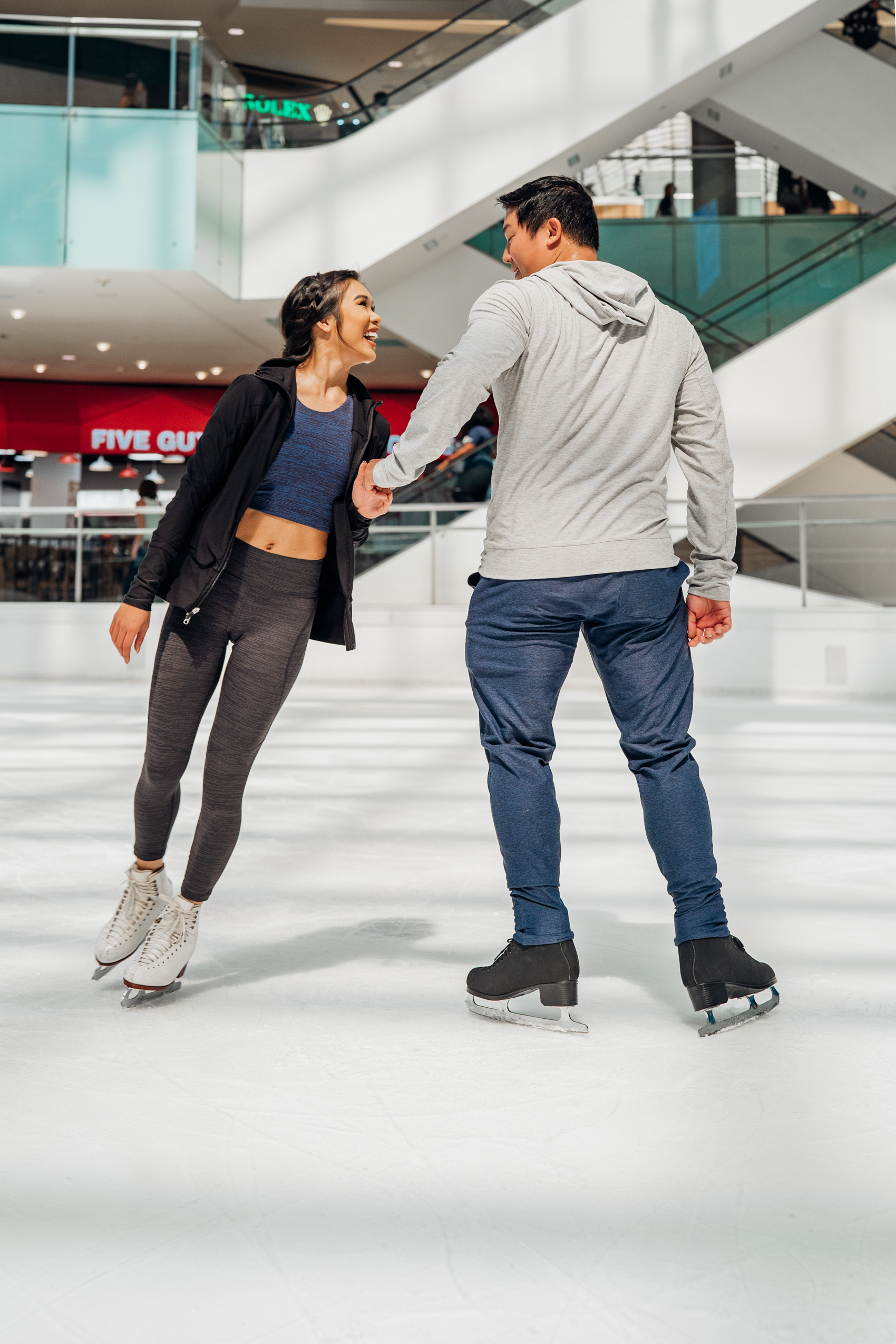 Fun date ideas: going figure skating at the Dallas Galleria
