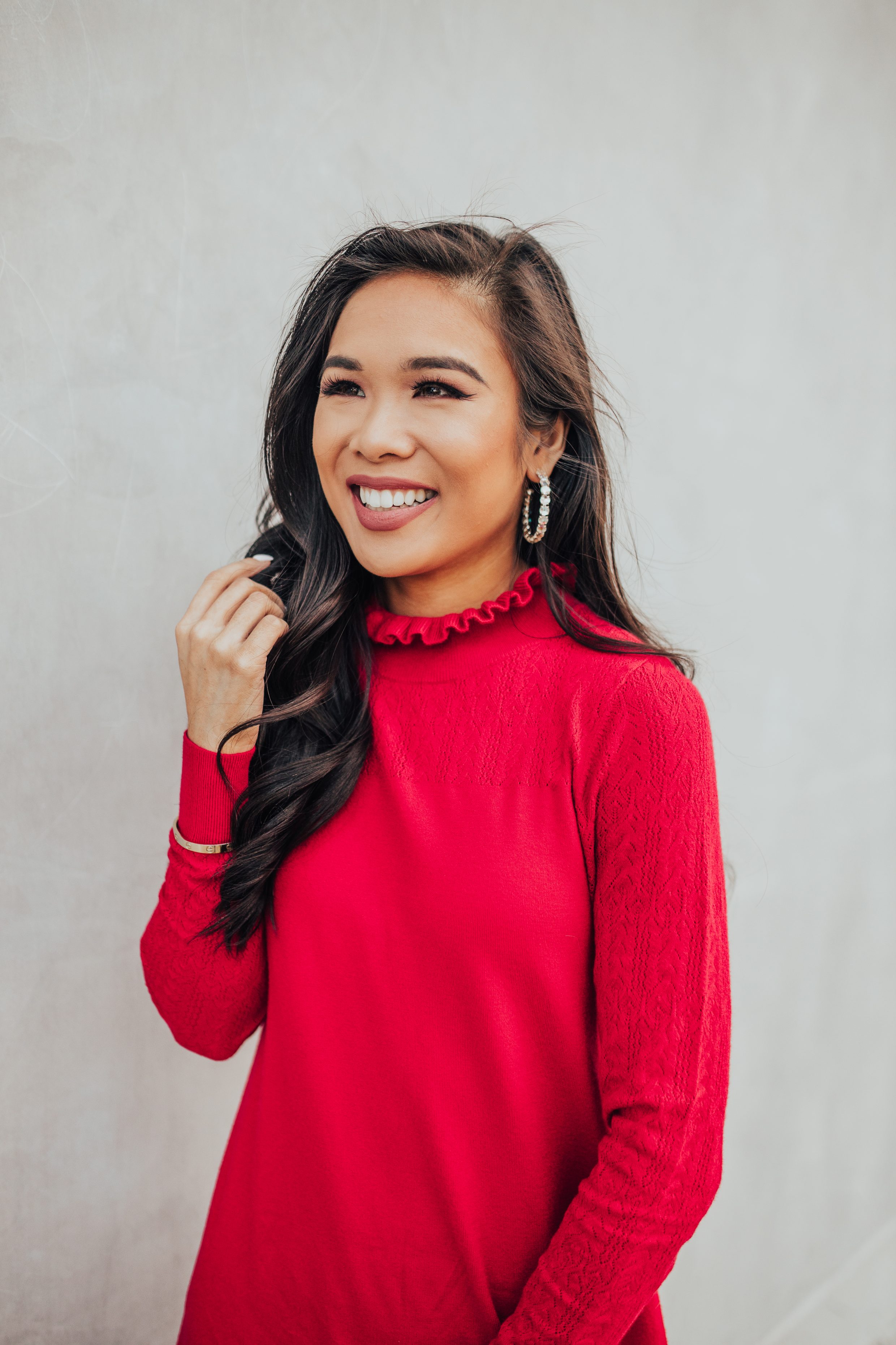Holiday outfit ideas with a Red sweater dress with Kendra Scott Jolie Hoop Earrings