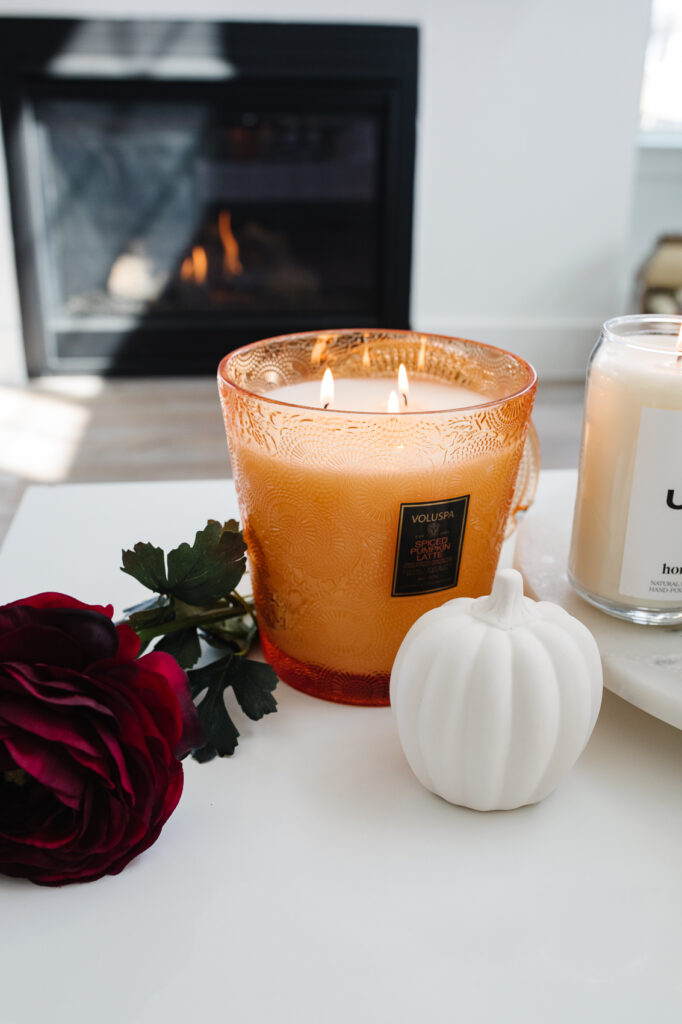 a cozy fall aesthetic essential, thevoluspa spiced pumpkin latte luxury candle 