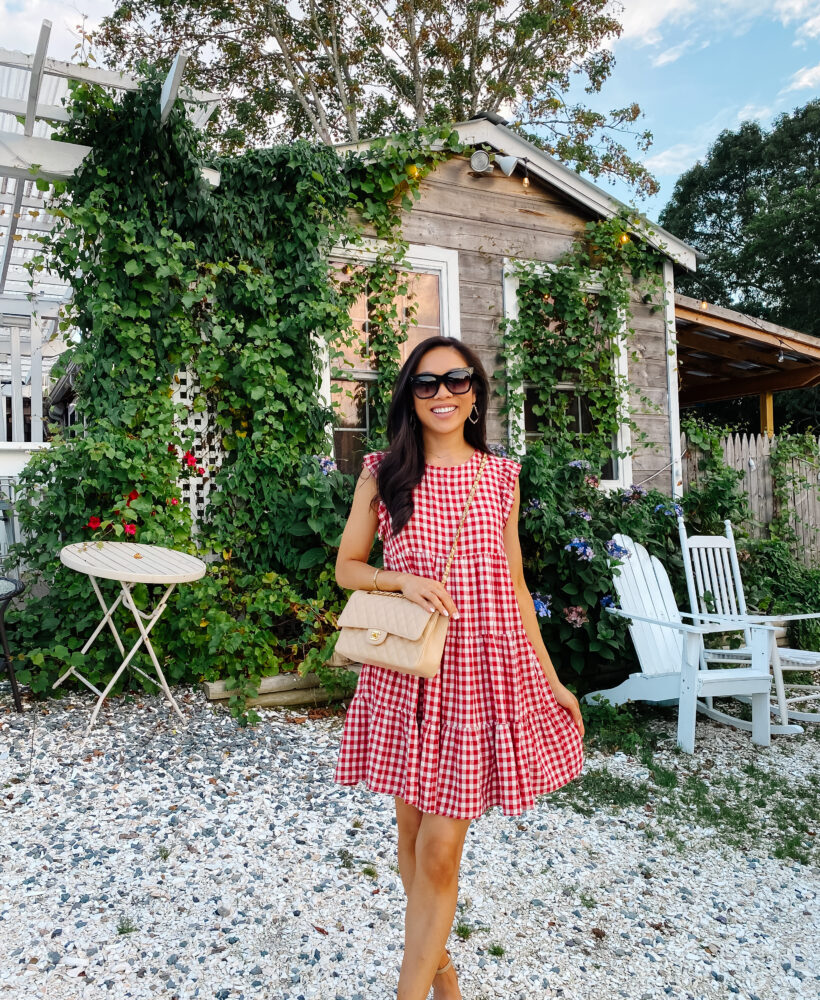 a roundup of cute summer dresses by blogger hoang-kim cung