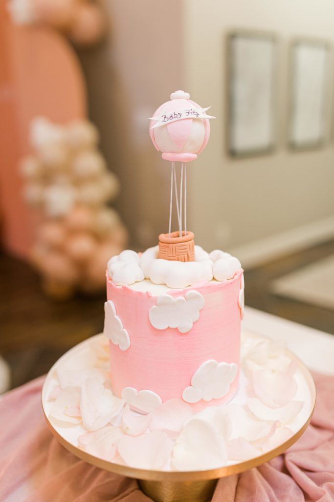 baby shower ideas custom hot air balloon cake
